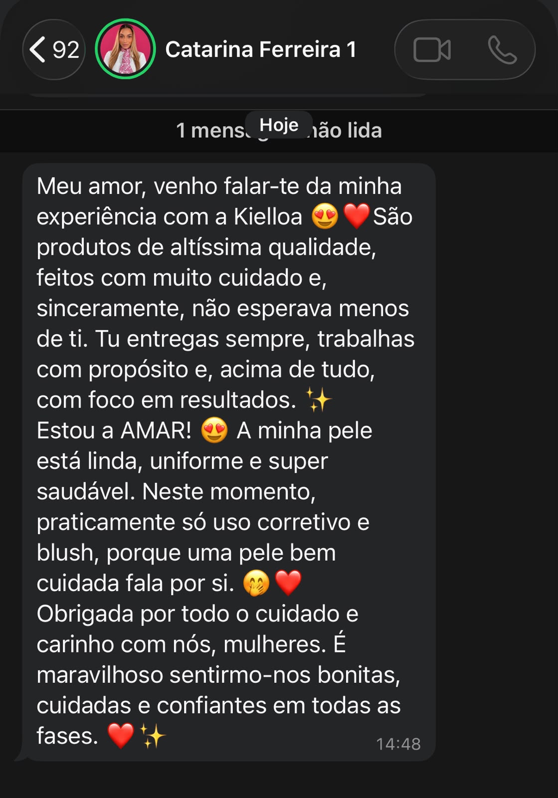 Mensagem de cliente elogiando os produtos Kielloá